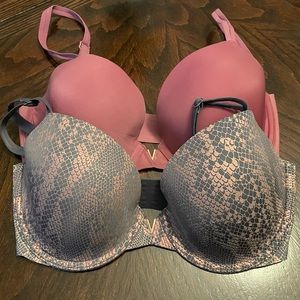 Victoria’s Secret Sexy Illusions Lightly Lined Demi Bras (2) - 32DD